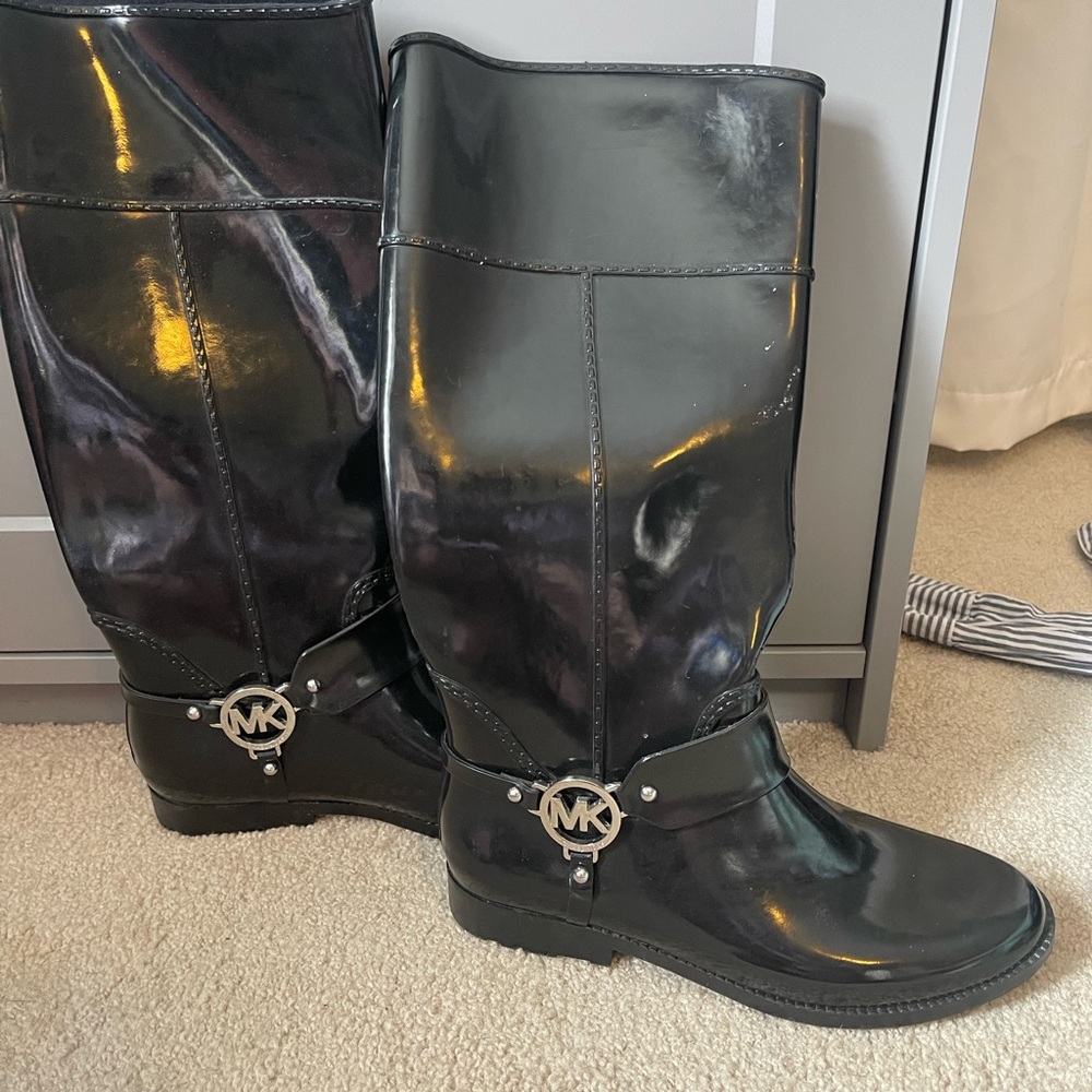 Michael Kors Glossy Black Boots with Logo Charm